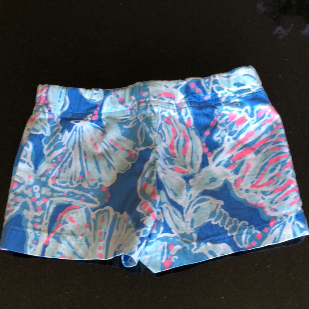 Lilly Pulitzer - Girls cute & classic LP shorts
